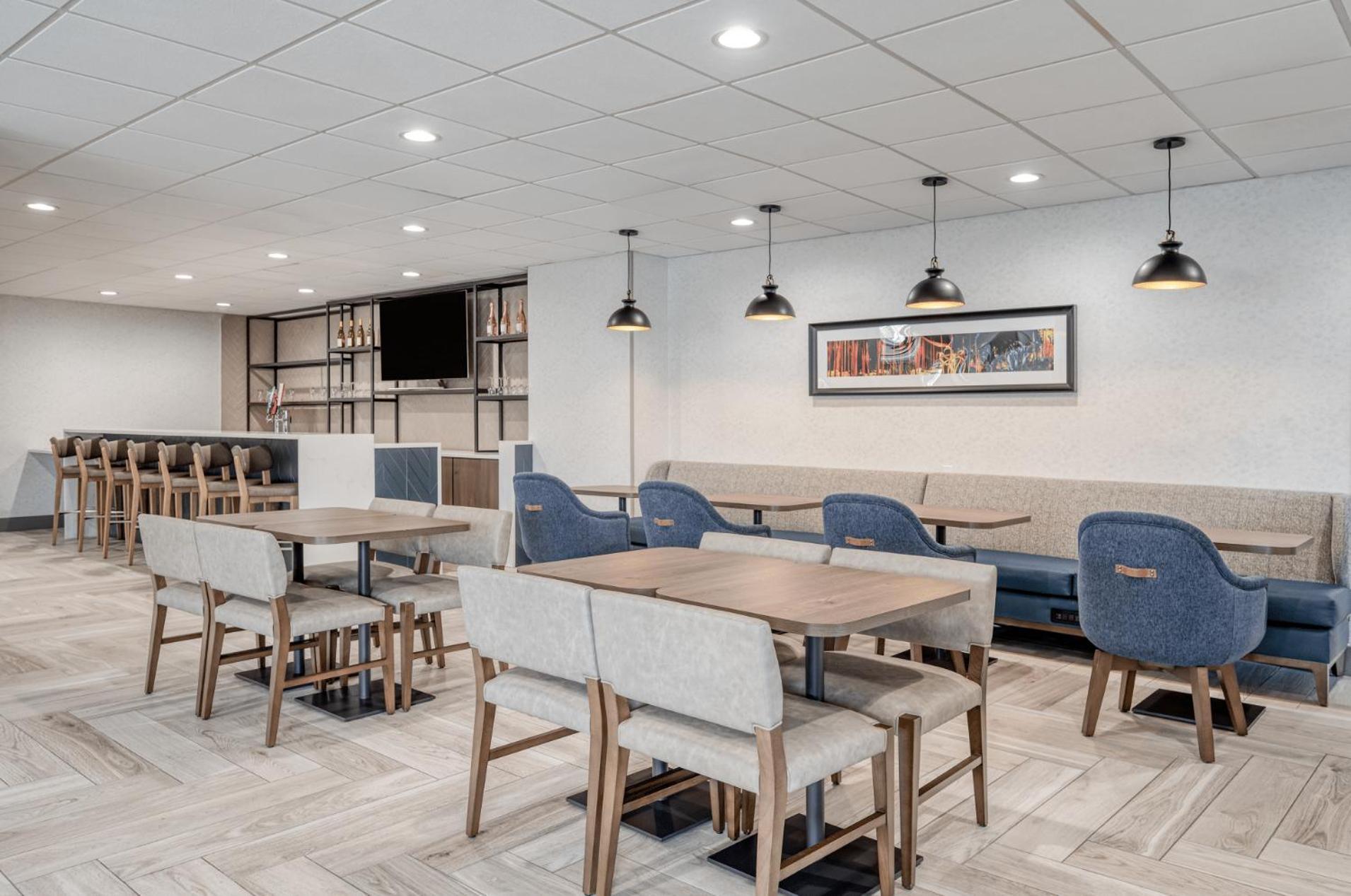 Holiday Inn Express Federal Way - Seattle South By Ihg Exterior photo