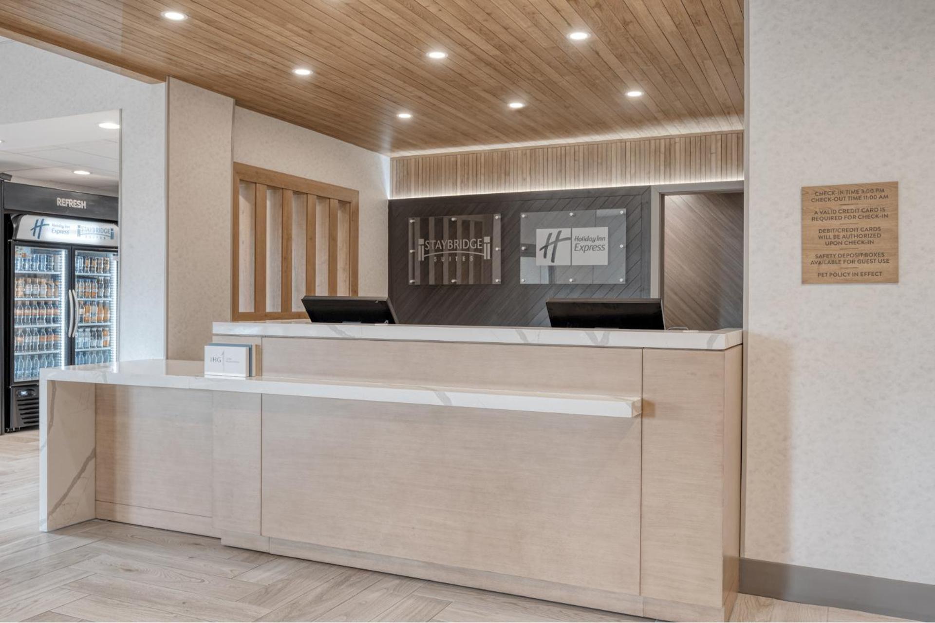 Holiday Inn Express Federal Way - Seattle South By Ihg Exterior photo