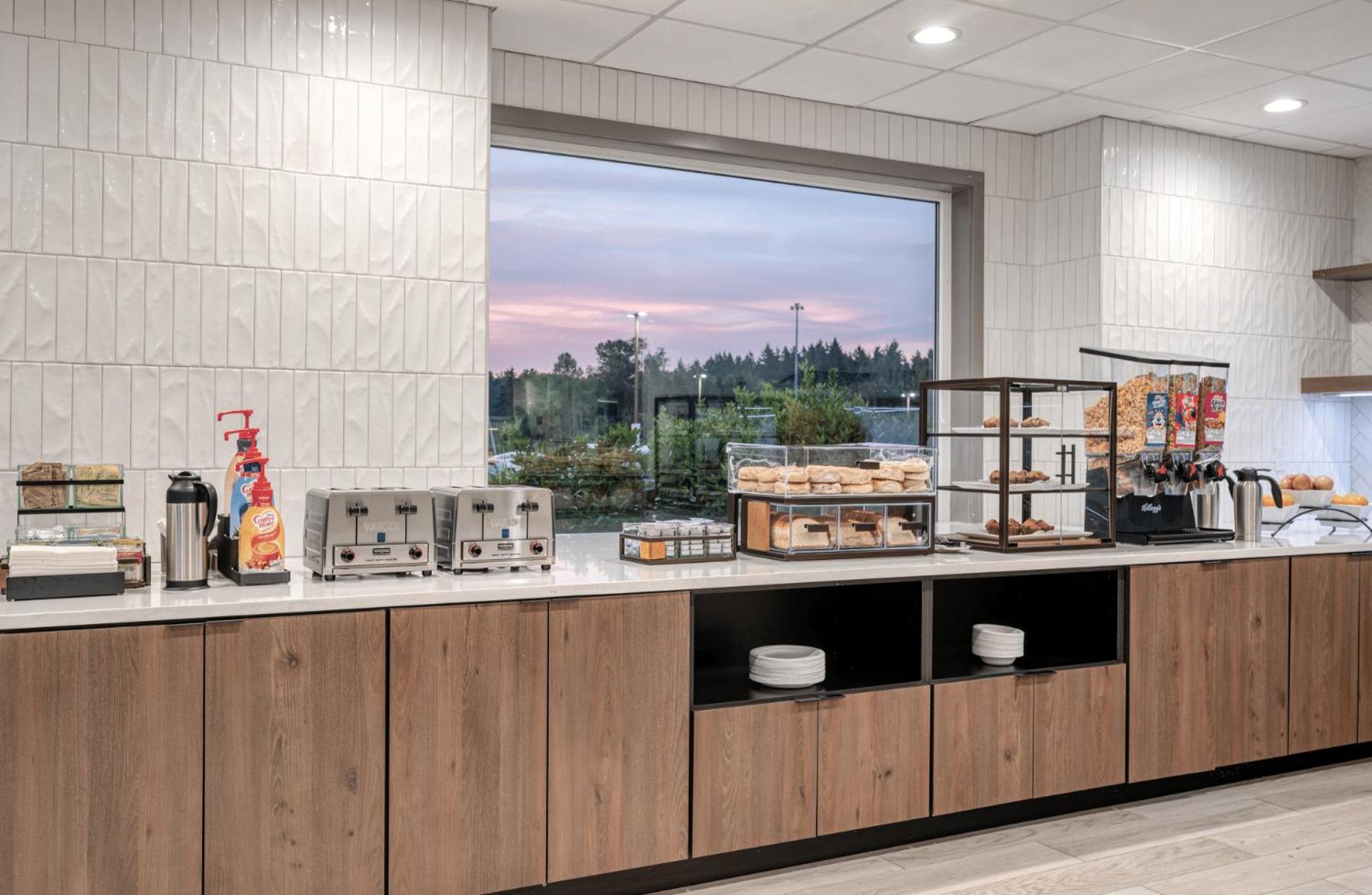Holiday Inn Express Federal Way - Seattle South By Ihg Exterior photo