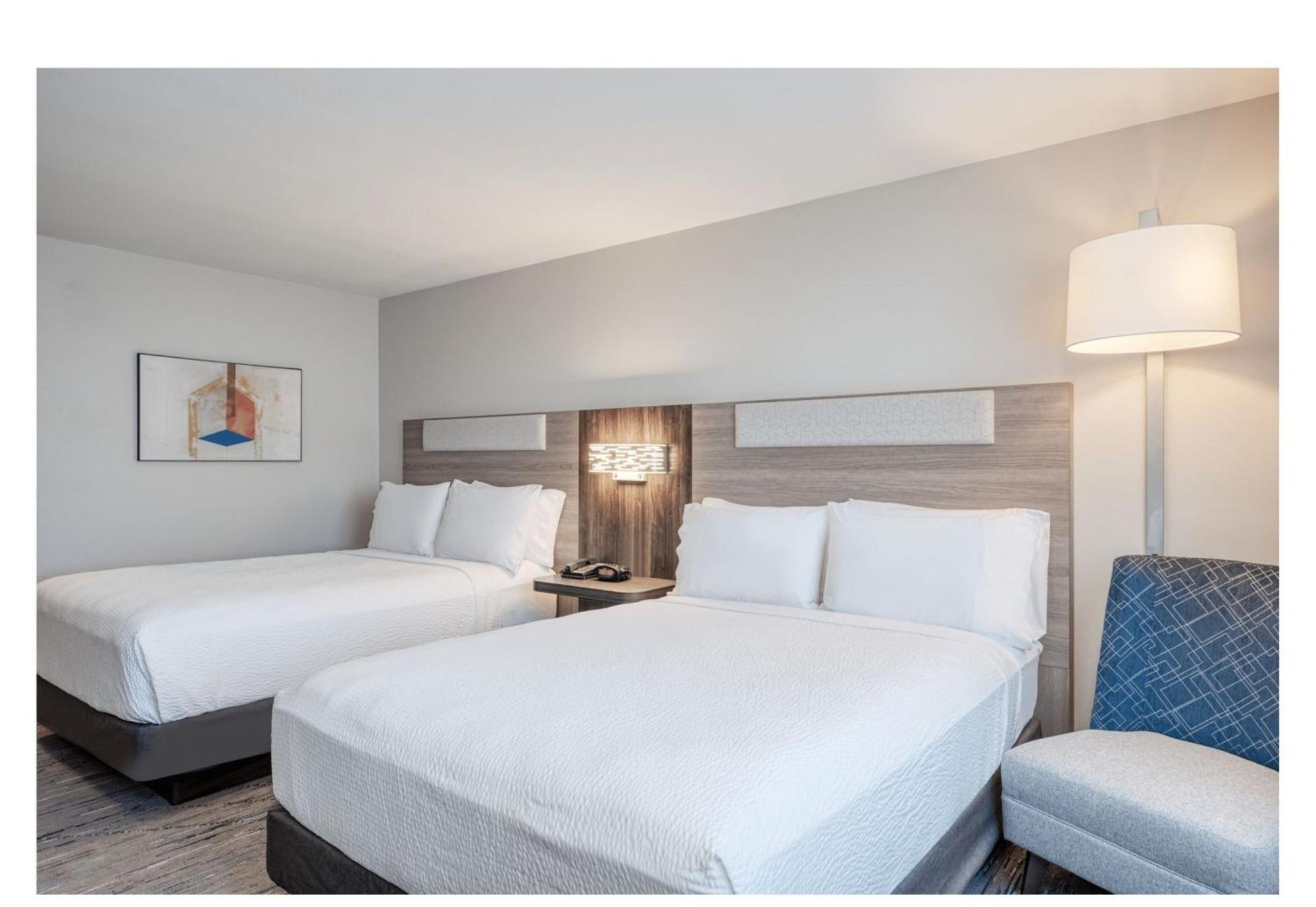Holiday Inn Express Federal Way - Seattle South By Ihg Exterior photo